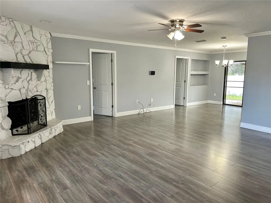 4633 Brooksdale Drive Sarasota FL 34232