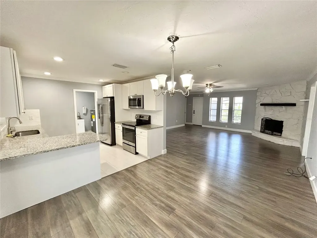 4633 Brooksdale Drive Sarasota FL 34232