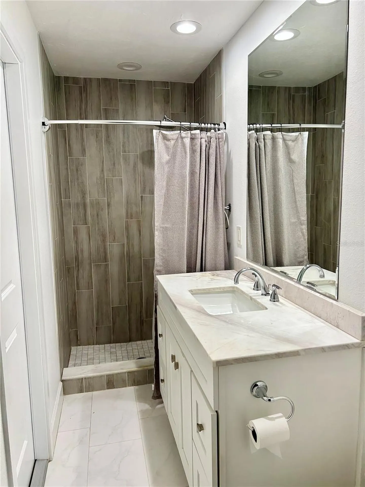 4633 Brooksdale Drive Sarasota FL 34232