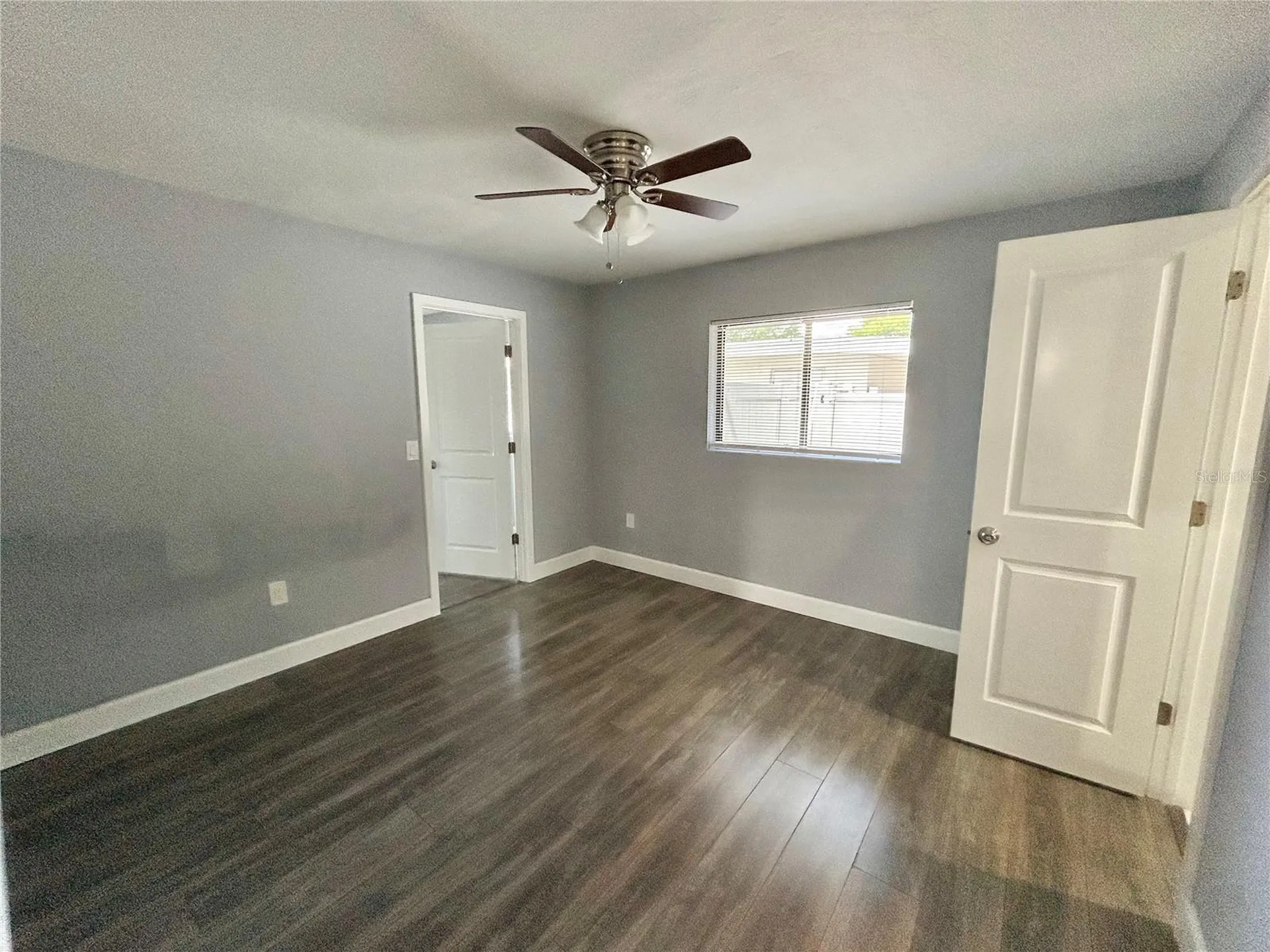 4633 Brooksdale Drive Sarasota FL 34232