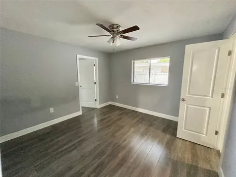 4633 Brooksdale Drive Sarasota FL 34232