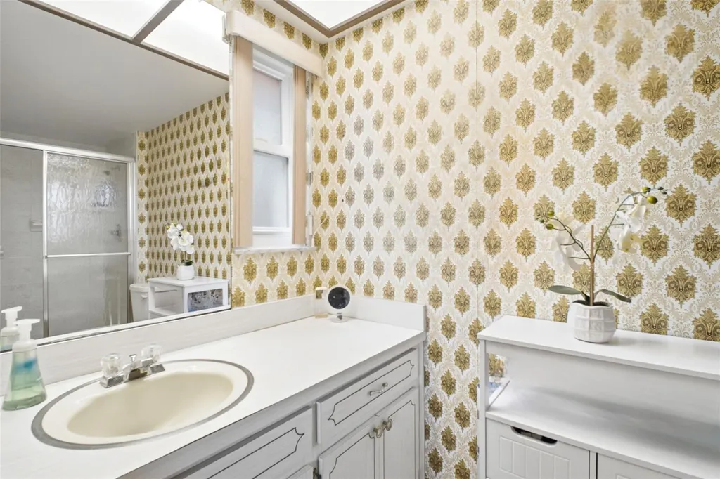 1520 Kenmore Court Palm Harbor FL 34684