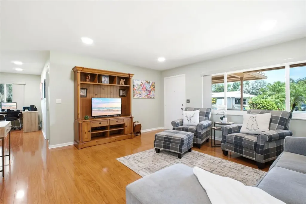 1520 Kenmore Court Palm Harbor FL 34684