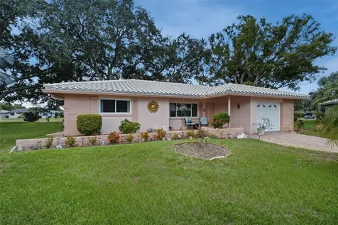 1520 Kenmore Court Palm Harbor FL 34684