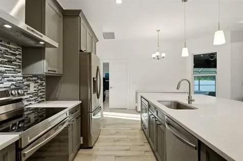 13510 Petersburg Avenue Port Charlotte FL 33953