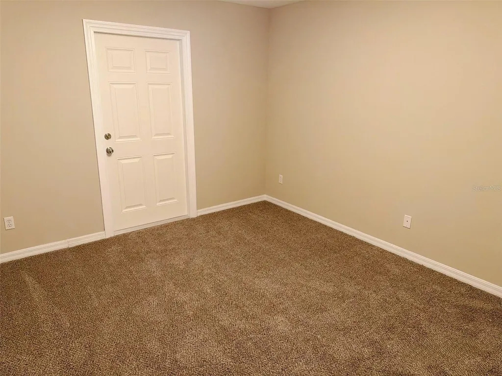 10 Elliot Place Palm Coast FL 32164