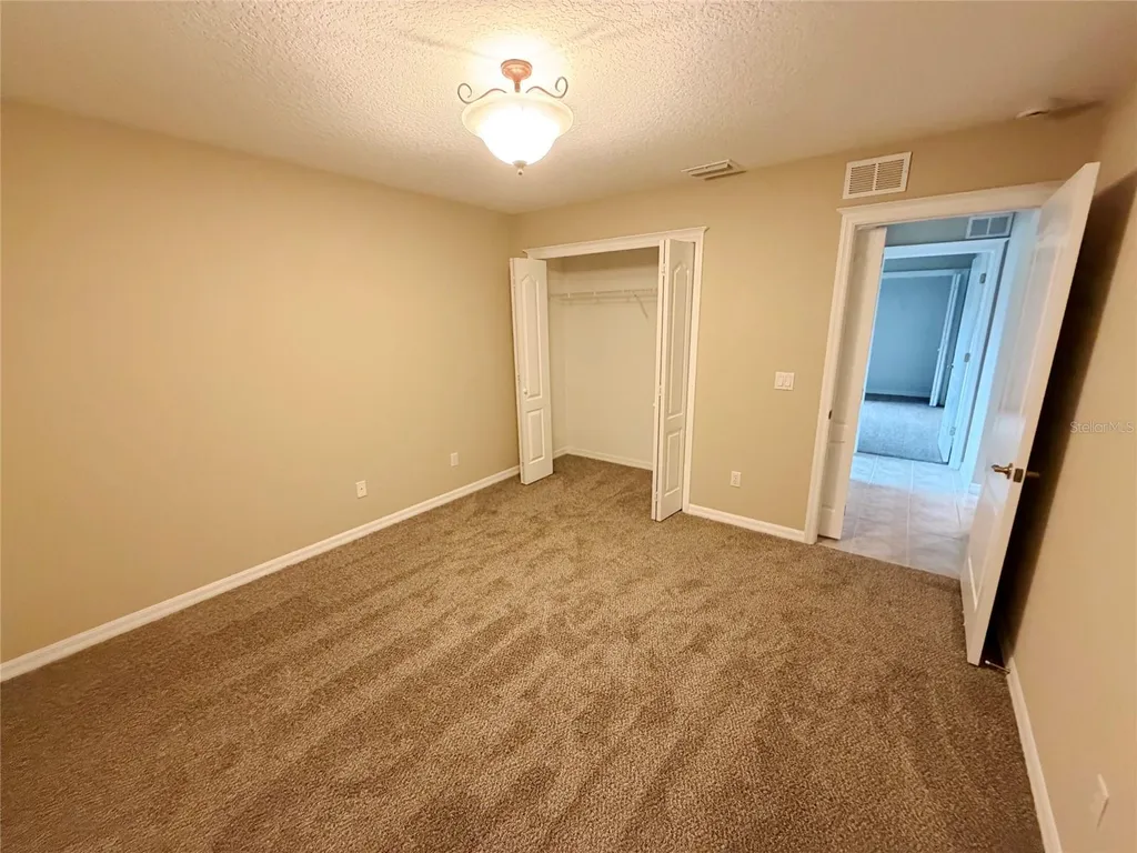 10 Elliot Place Palm Coast FL 32164