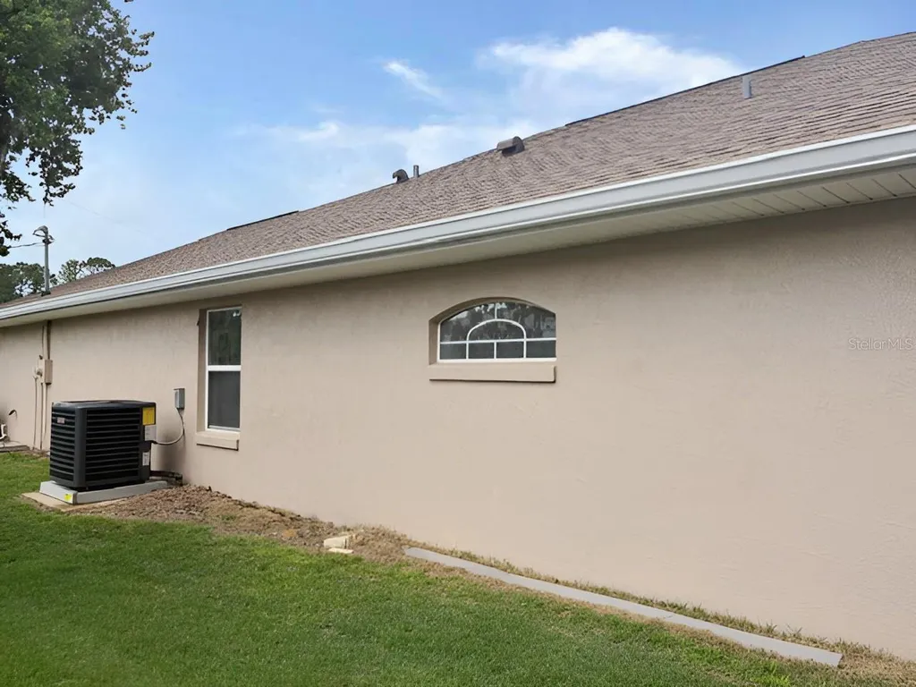 10 Elliot Place Palm Coast FL 32164