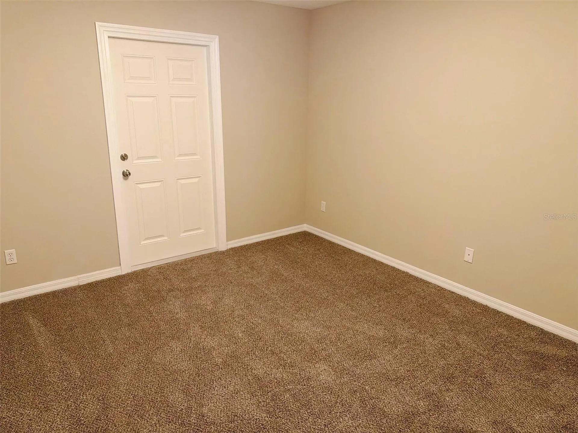 10 Elliot Place Palm Coast FL 32164