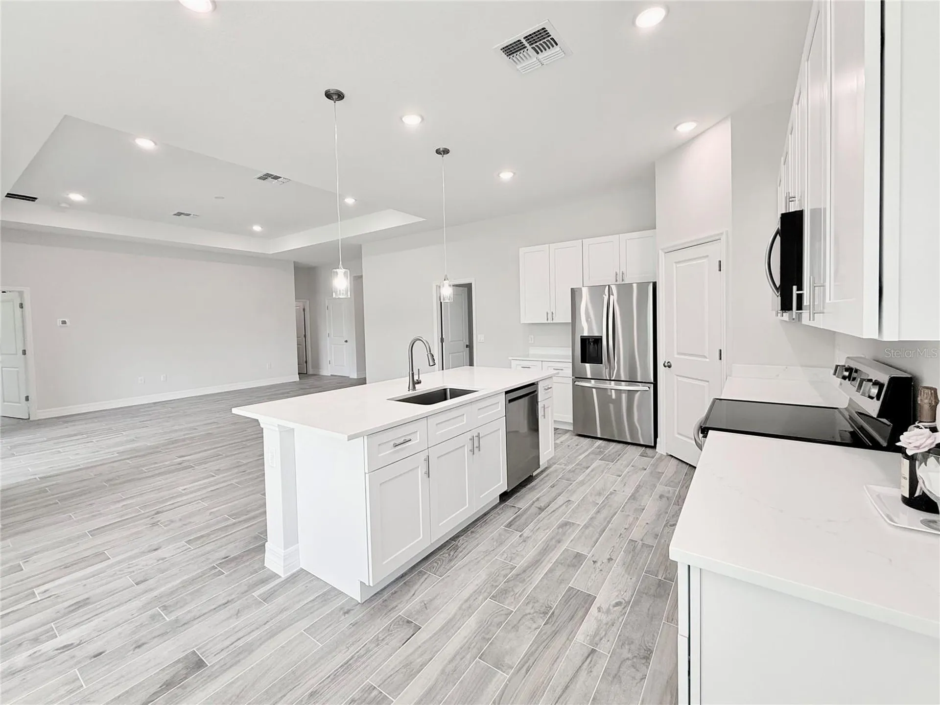 30280 W Bluebell Avenue Eustis FL 32736