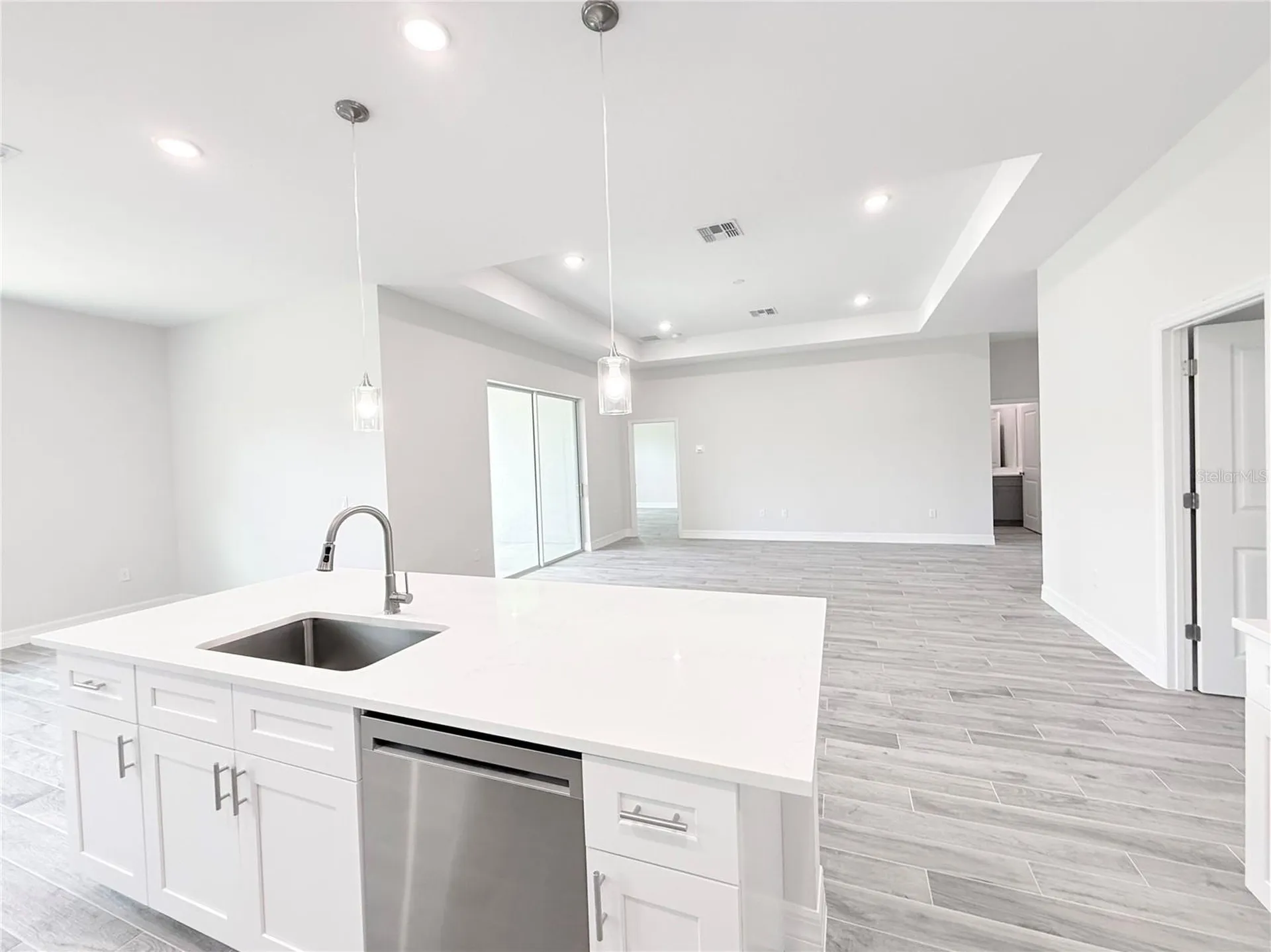 30280 W Bluebell Avenue Eustis FL 32736