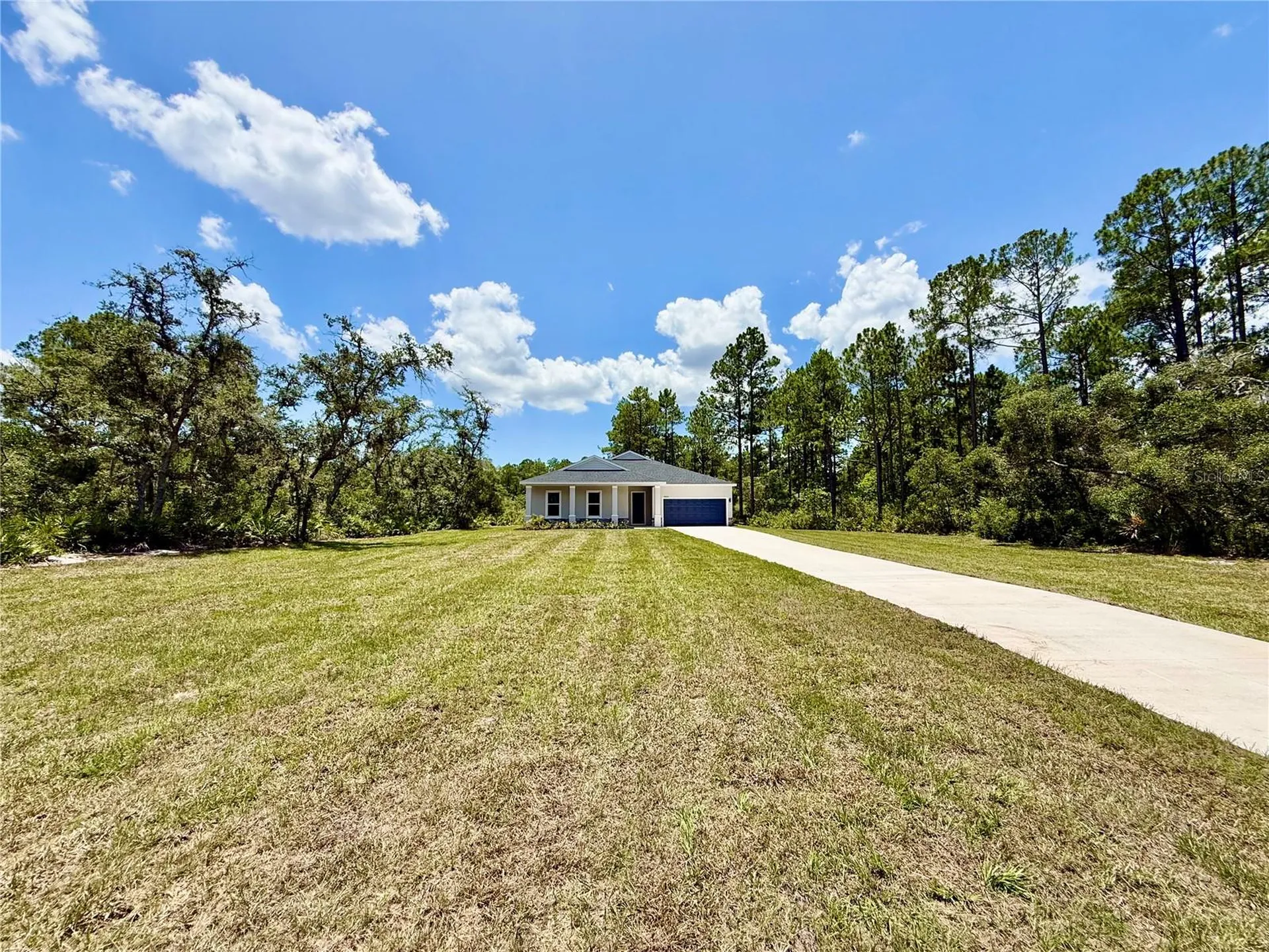 30280 W Bluebell Avenue Eustis FL 32736