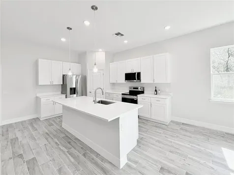 30280 W Bluebell Avenue Eustis FL 32736