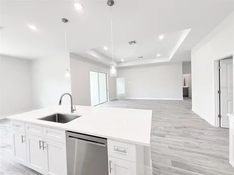 30280 W Bluebell Avenue Eustis FL 32736