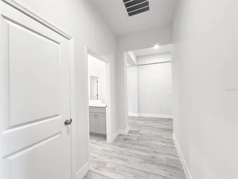 30280 W Bluebell Avenue Eustis FL 32736