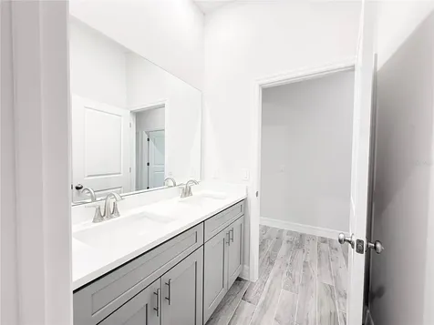30280 W Bluebell Avenue Eustis FL 32736