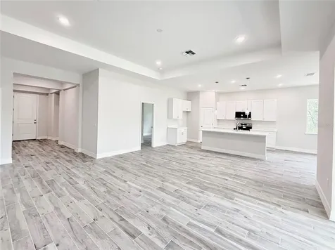 30280 W Bluebell Avenue Eustis FL 32736