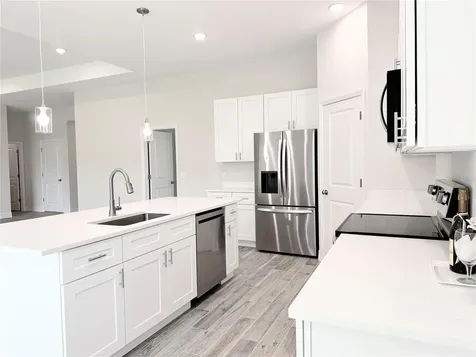 30280 W Bluebell Avenue Eustis FL 32736