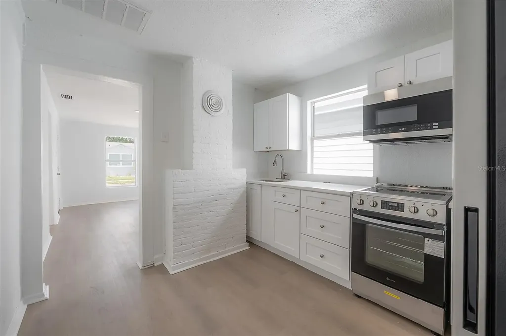 1918 E 21st Avenue Tampa FL 33605