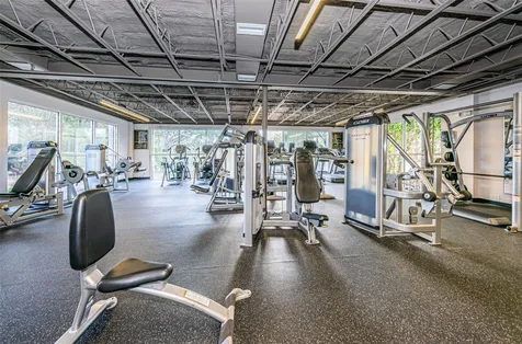 900 Lucas Lane Oldsmar FL 34677