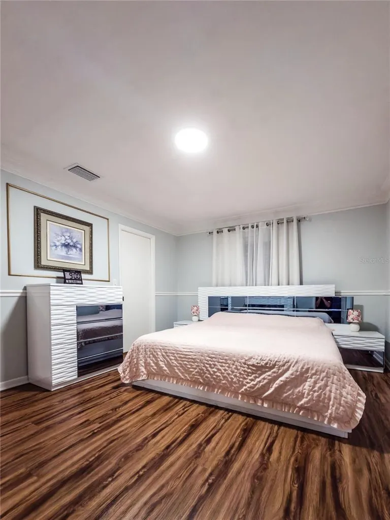 898 Corvette Drive Largo FL 33771