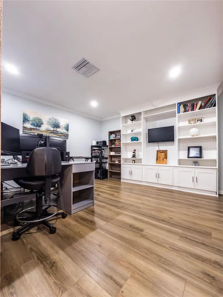 898 Corvette Drive Largo FL 33771