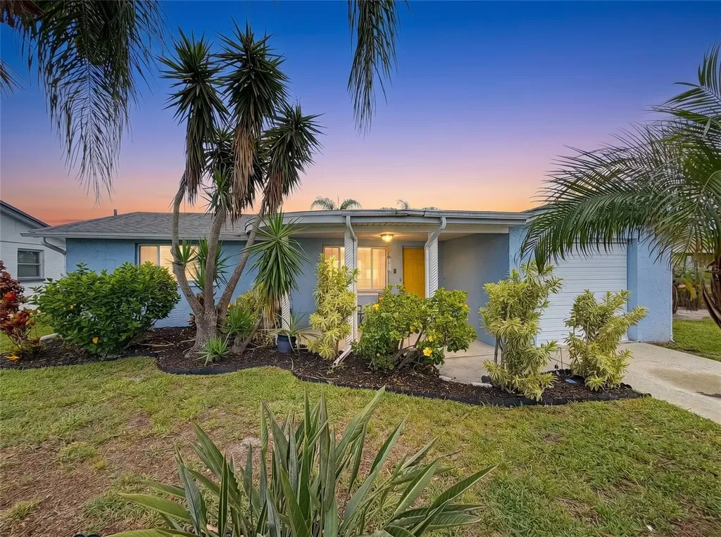 2228 Society Drive Holiday FL 34691