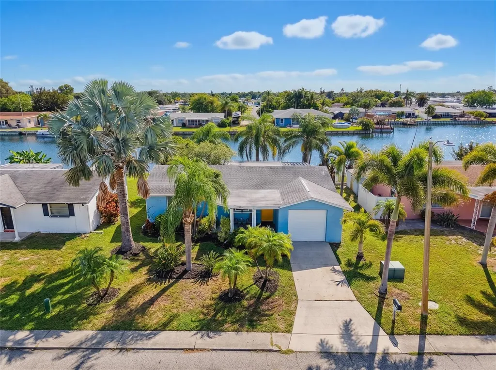 2228 Society Drive Holiday FL 34691