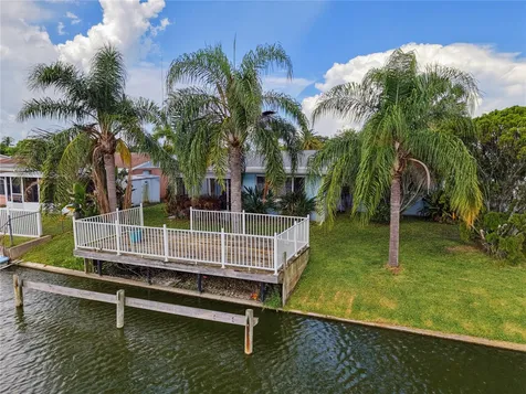 2228 Society Drive Holiday FL 34691
