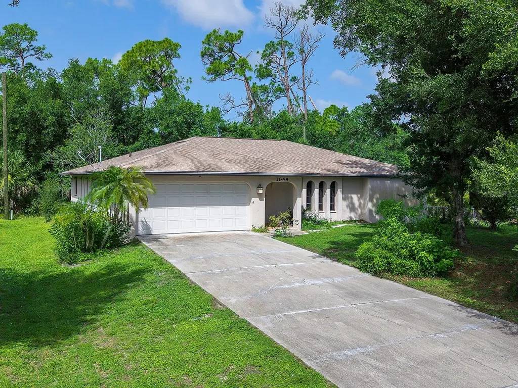 1049 Fleetwood Drive NW Port Charlotte FL 33948