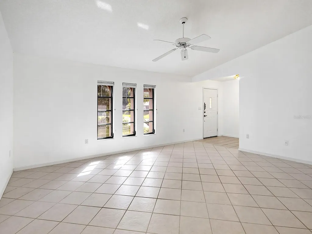 1049 Fleetwood Drive NW Port Charlotte FL 33948