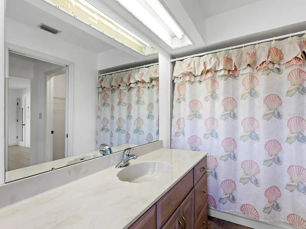 1049 Fleetwood Drive NW Port Charlotte FL 33948
