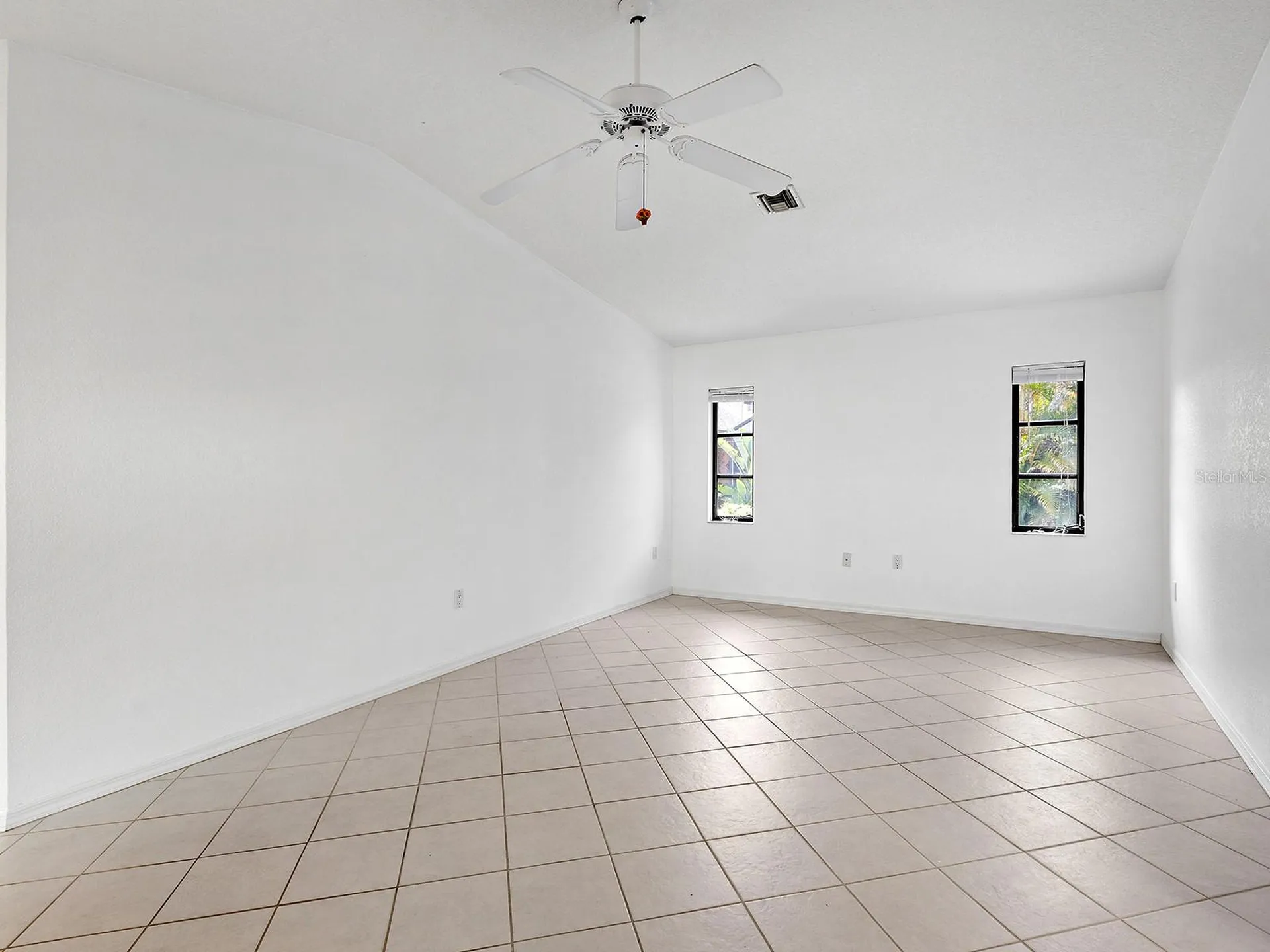 1049 Fleetwood Drive NW Port Charlotte FL 33948