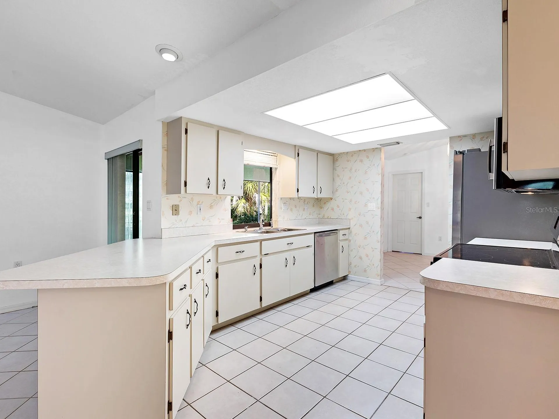 1049 Fleetwood Drive NW Port Charlotte FL 33948