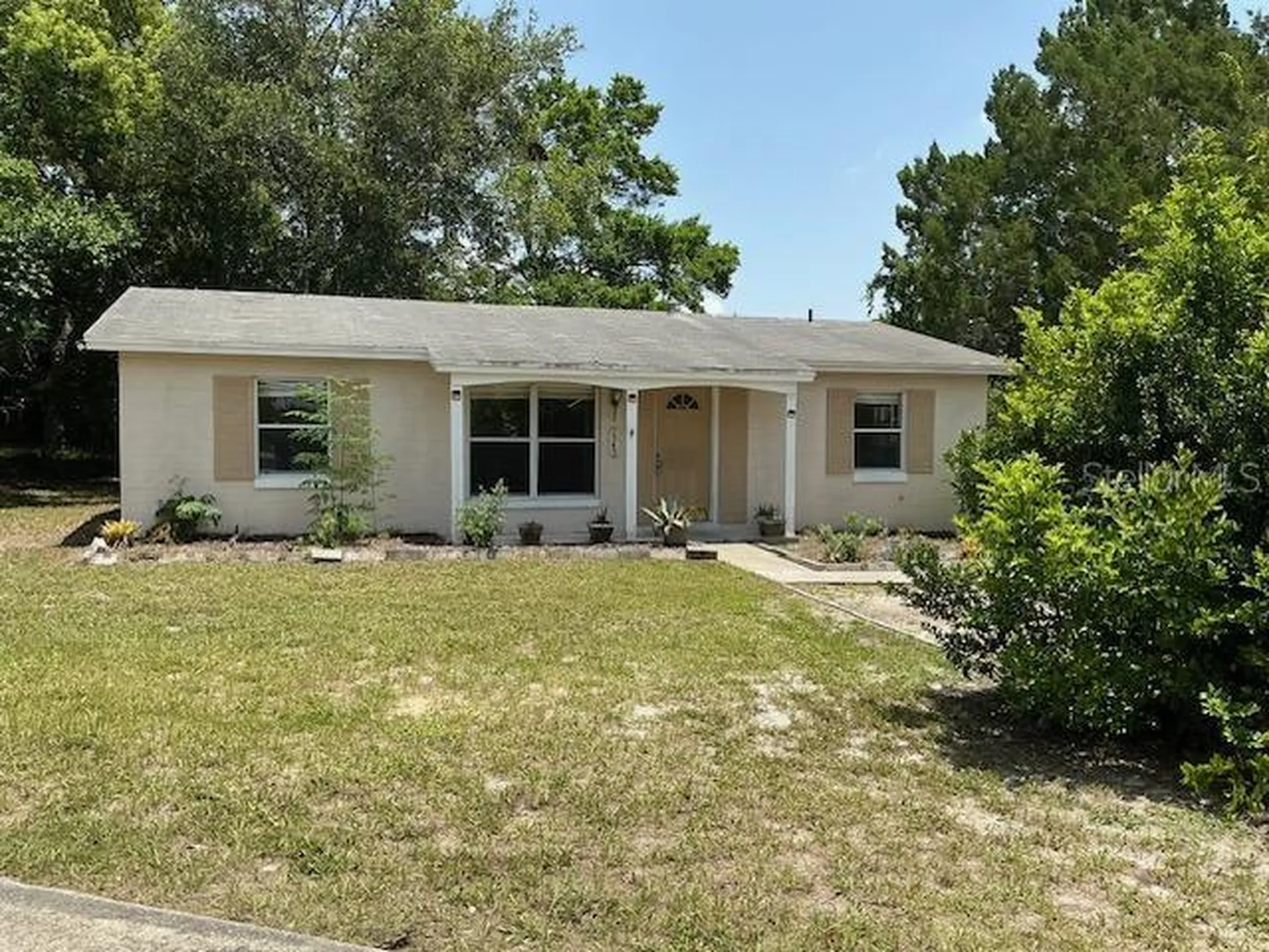 2942 Greynolds Street Deltona FL 32738