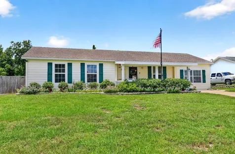 3018 Yorkshire Drive Deltona FL 32738