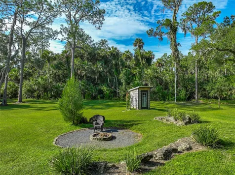 2291 Waccassa Street Geneva FL 32732