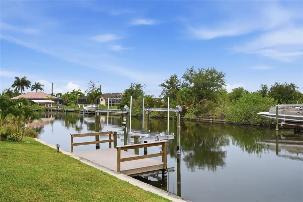9222 Rosebud Circle Port Charlotte FL 33981