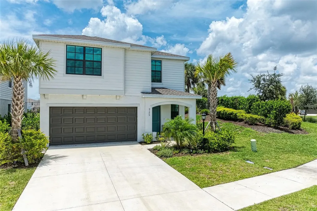 9175 Tequila Sunrise Drive Sarasota FL 34241