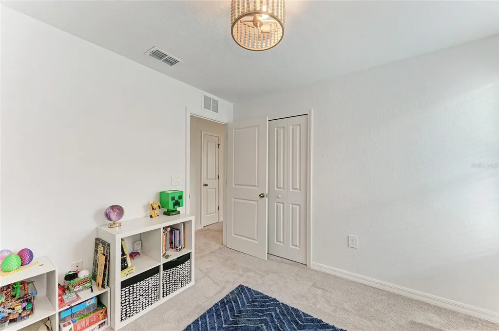 9175 Tequila Sunrise Drive Sarasota FL 34241