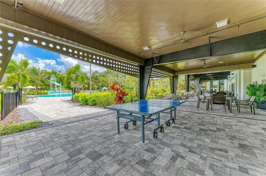 9175 Tequila Sunrise Drive Sarasota FL 34241
