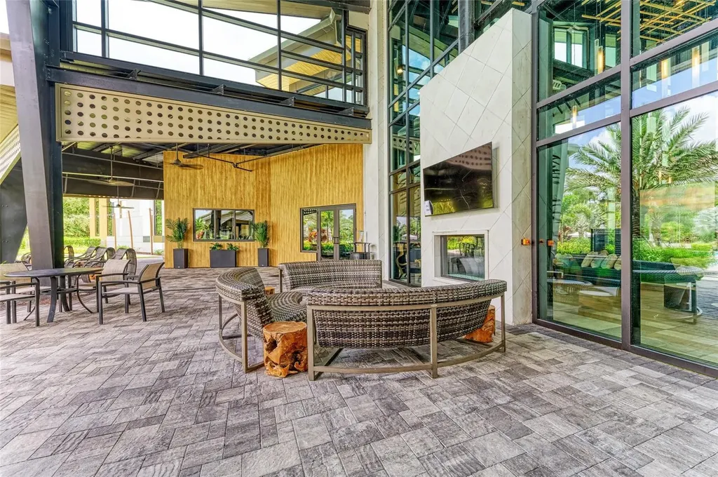 9175 Tequila Sunrise Drive Sarasota FL 34241