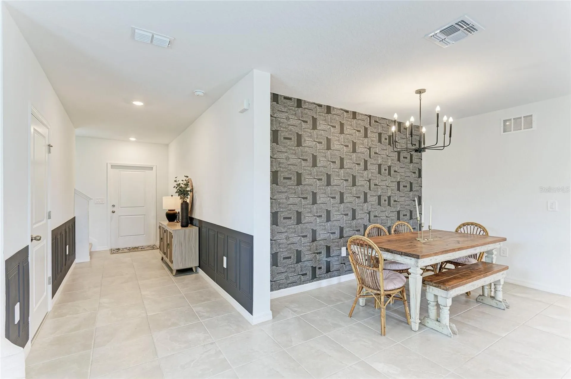 9175 Tequila Sunrise Drive Sarasota FL 34241