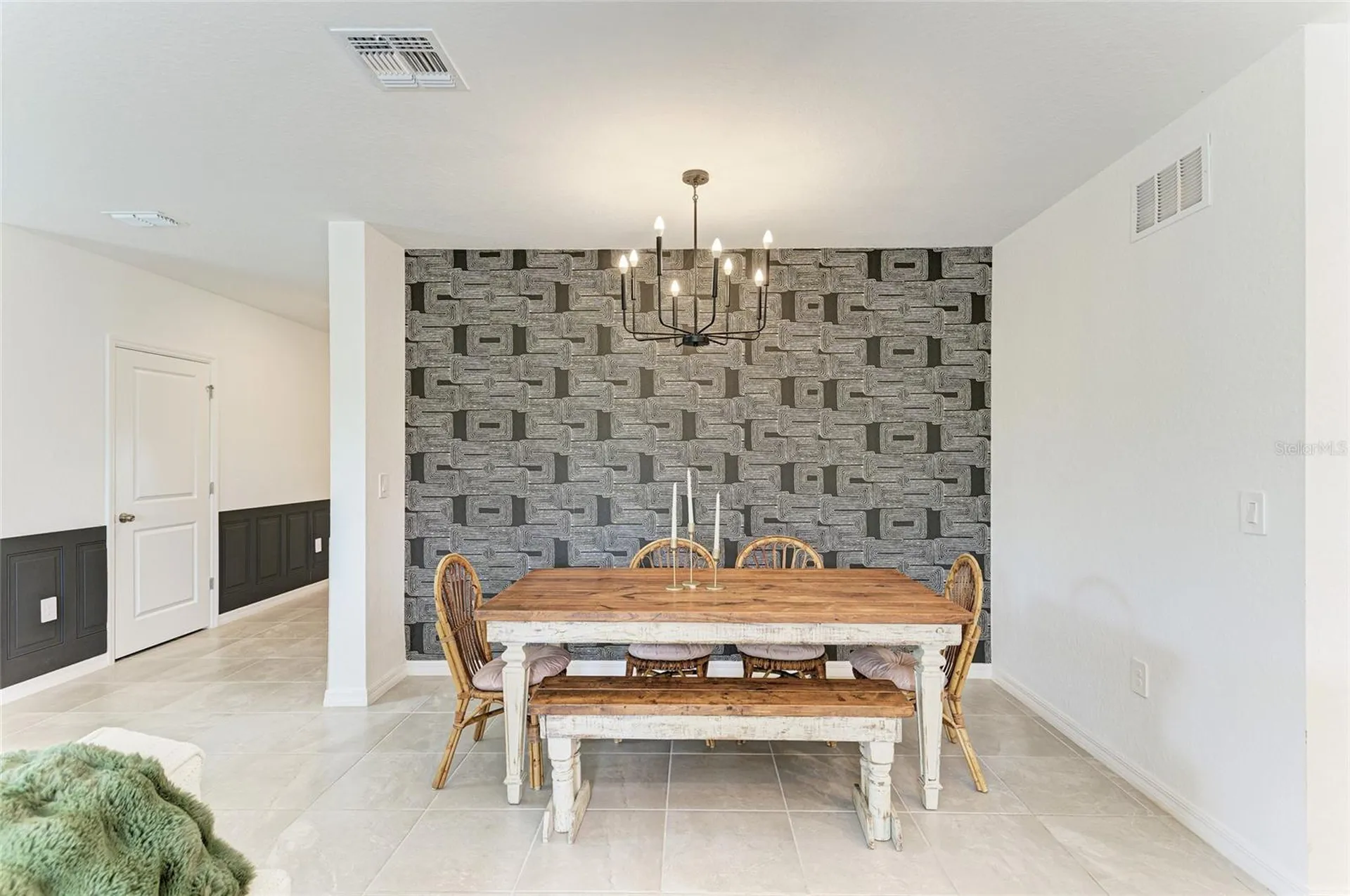 9175 Tequila Sunrise Drive Sarasota FL 34241