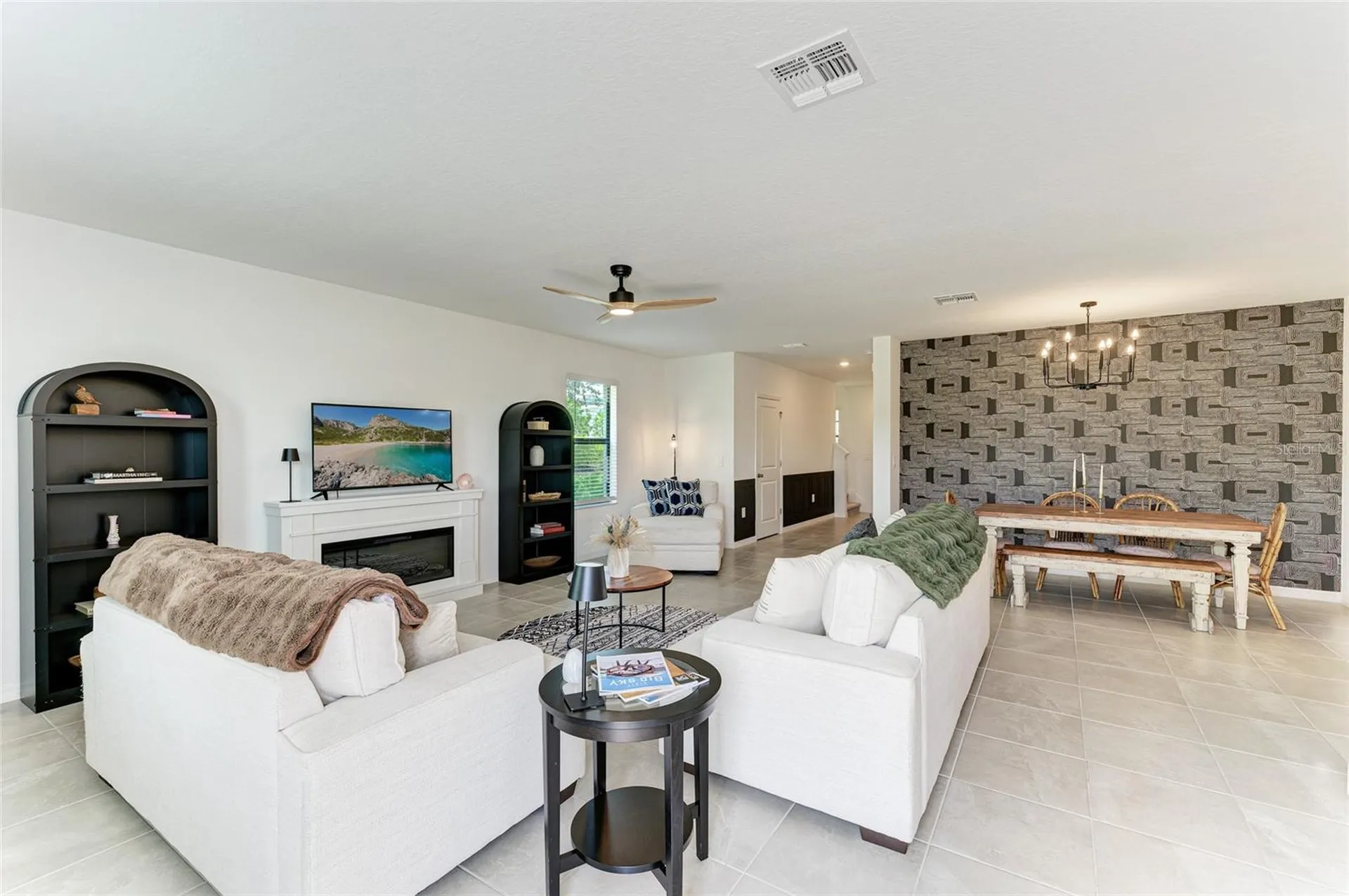 9175 Tequila Sunrise Drive Sarasota FL 34241