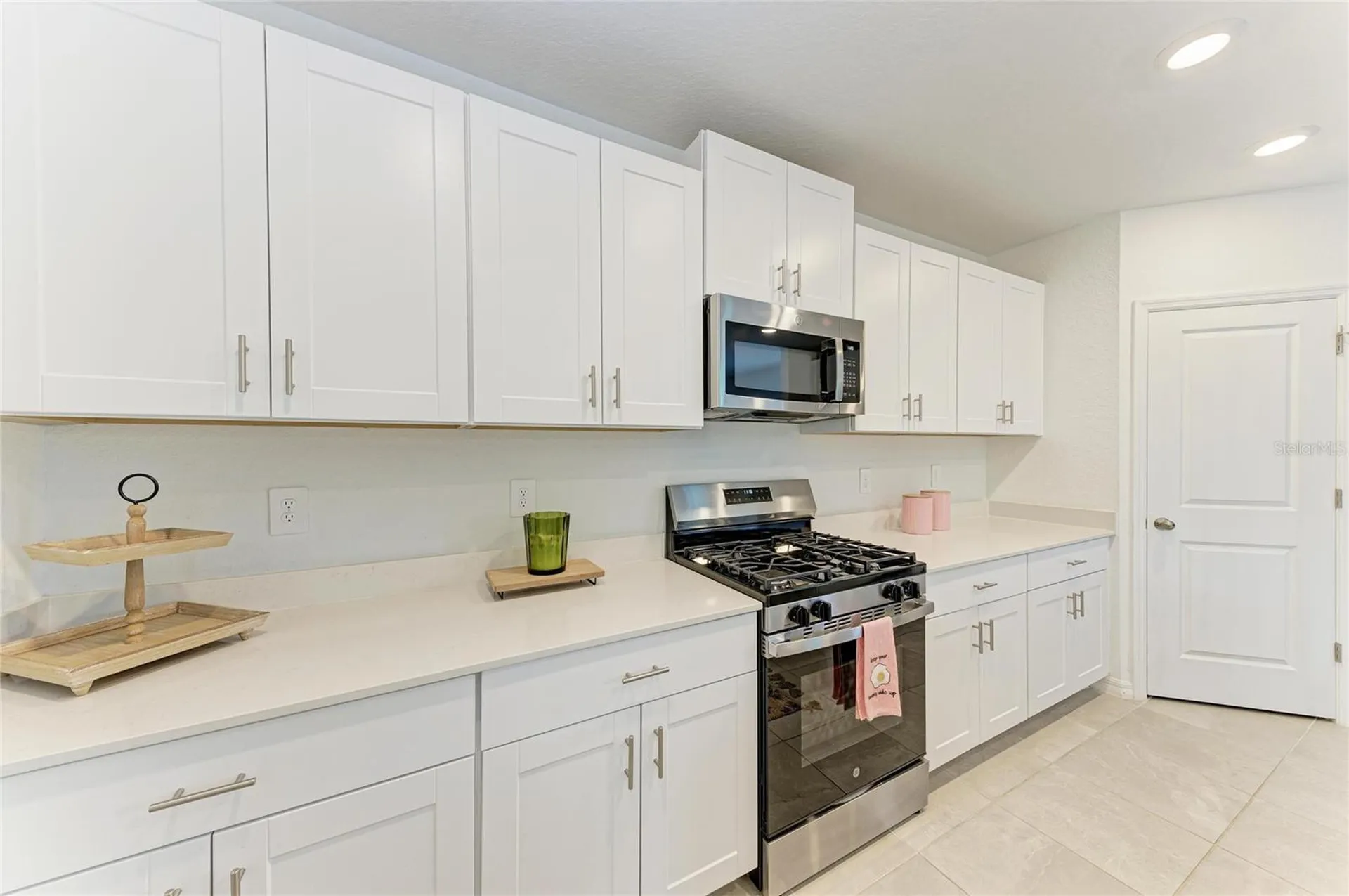 9175 Tequila Sunrise Drive Sarasota FL 34241