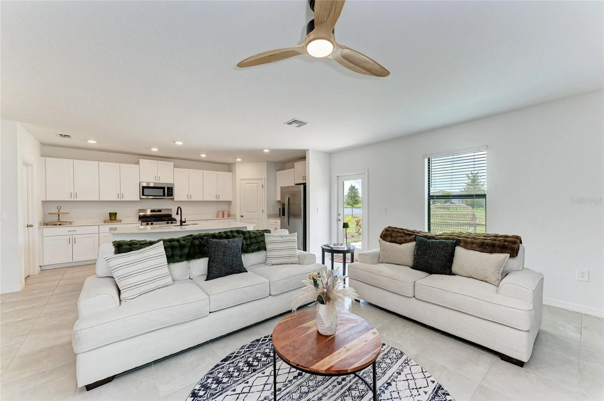 9175 Tequila Sunrise Drive Sarasota FL 34241
