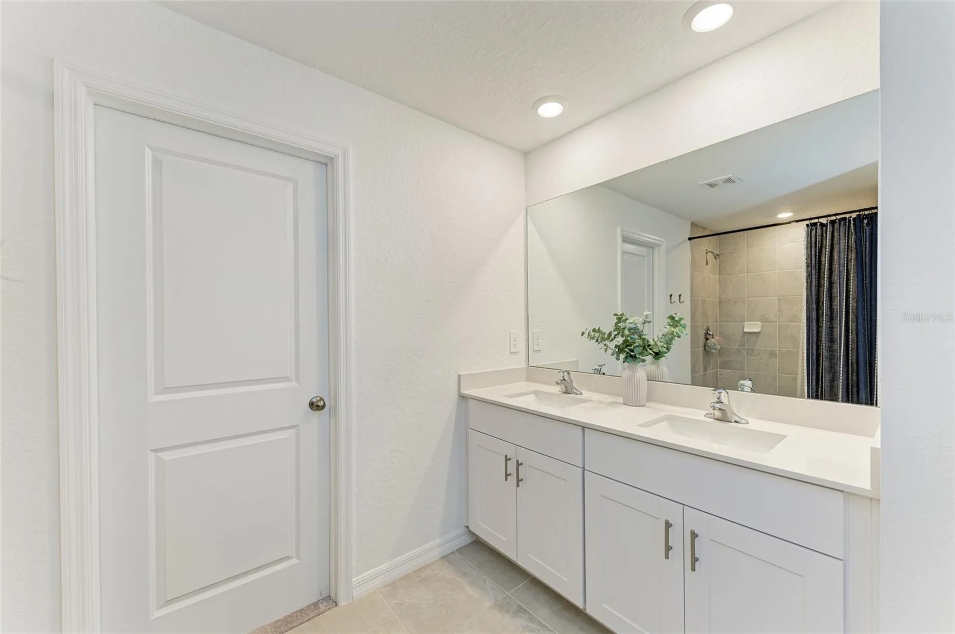 9175 Tequila Sunrise Drive Sarasota FL 34241