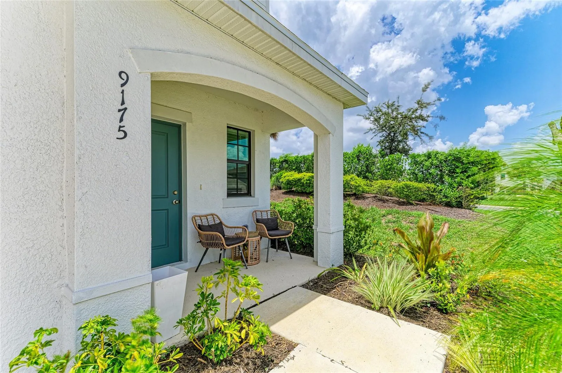 9175 Tequila Sunrise Drive Sarasota FL 34241