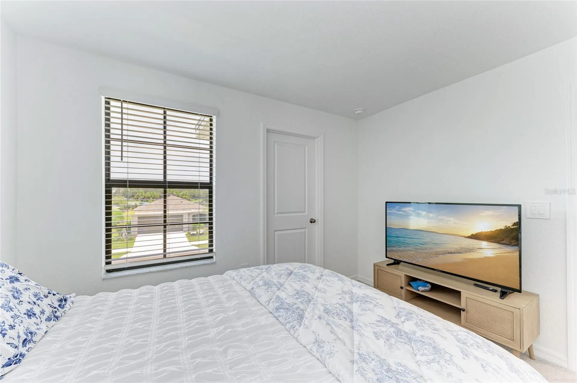 9175 Tequila Sunrise Drive Sarasota FL 34241